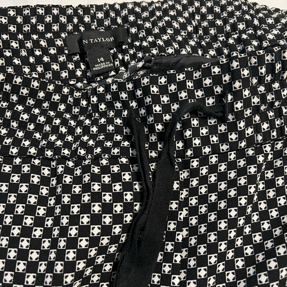 Ann Taylor Size 14 black and white pants with drawstring - Picture 4 of 4